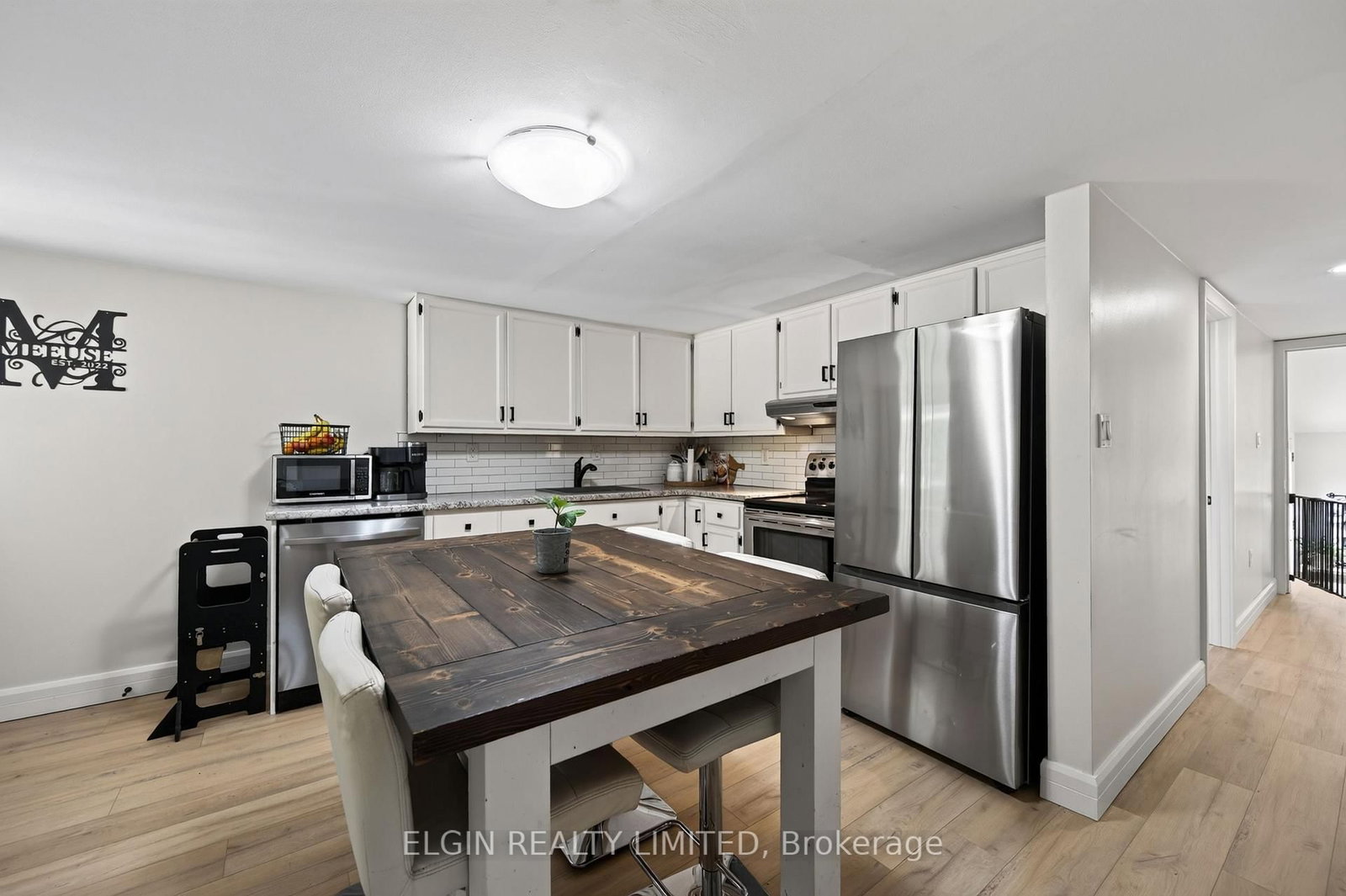 37388 LAKE Line • Southwold, ON photo 22