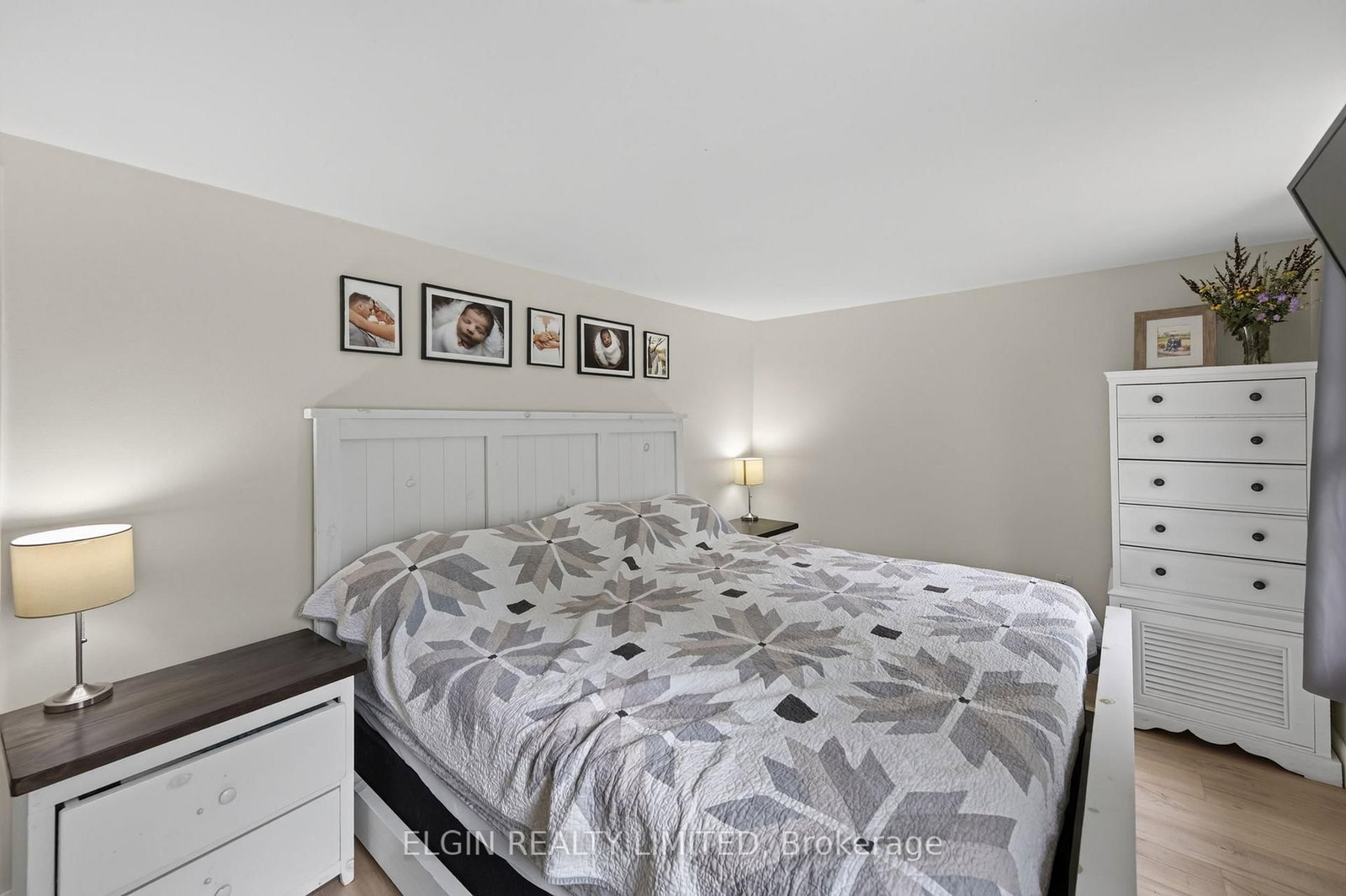37388 LAKE Line • Southwold, ON photo 28