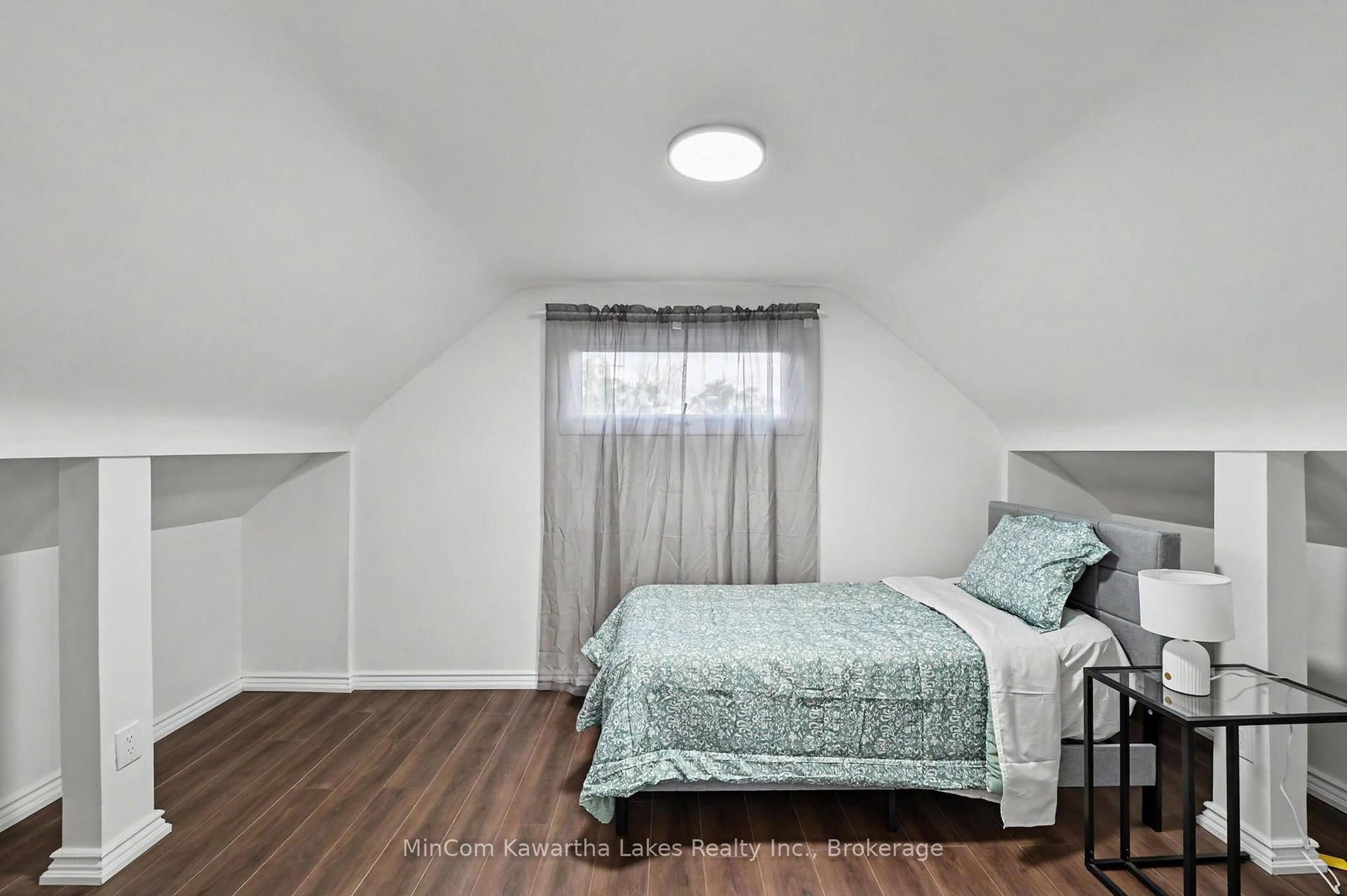 811 Morphet Avenue • Peterborough, ON photo 34