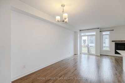 867 Anciano Crescent • Stittsville, ON photo 9
