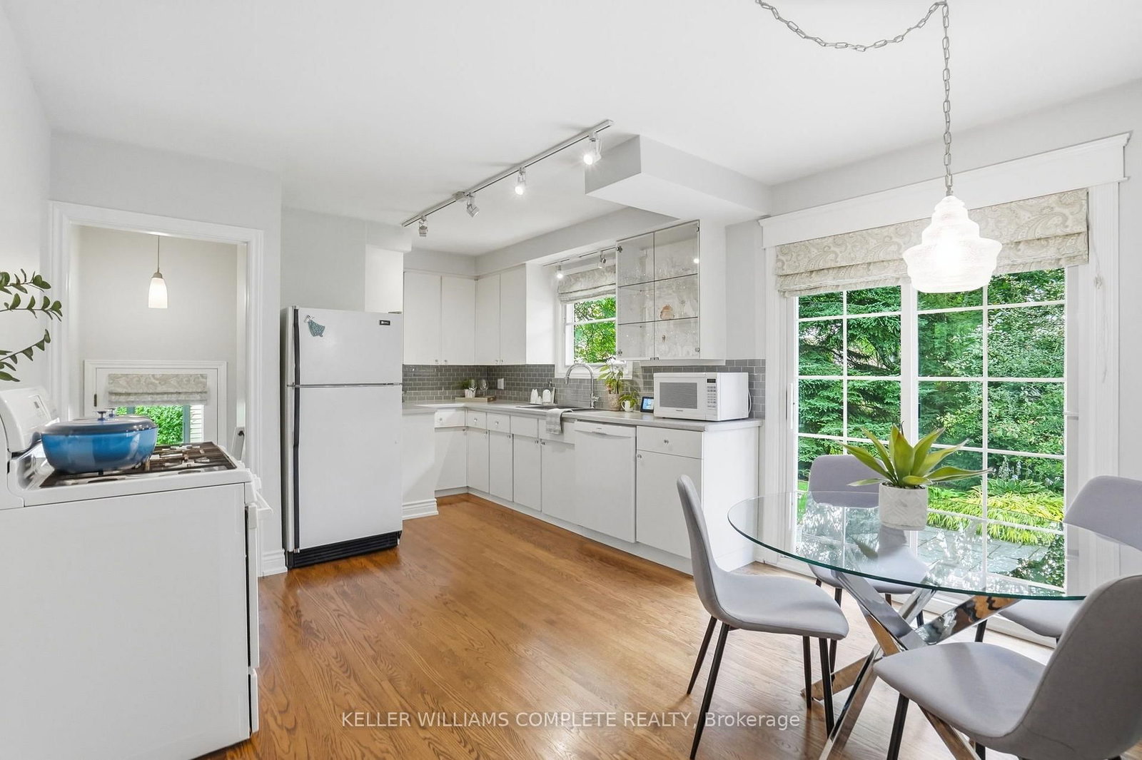 238 Seminole Road • Hamilton, ON photo 10