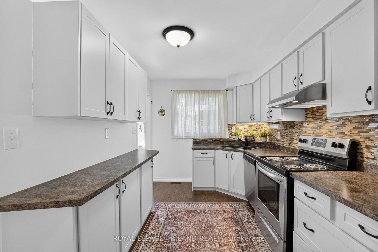 43 Bonnie Place • St. Thomas, ON photo 14