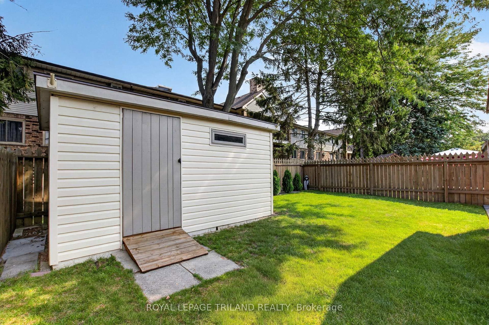 43 Bonnie Place • St. Thomas, ON photo 37