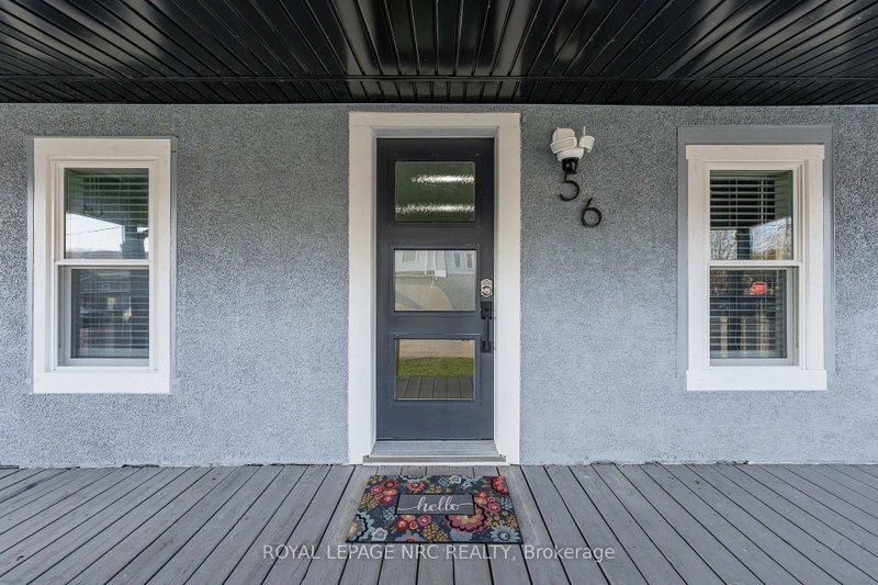 56 Decew Street