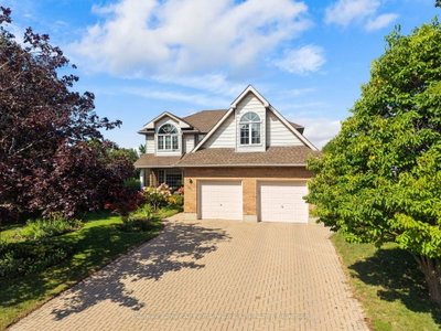 Detached House for sale at 390 Eldon Street, Goderich, Ontario, N7A 4K8 - Goderich (Town) - MLS: X13713316