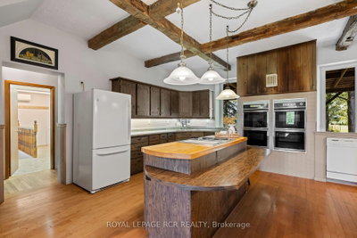 1319 10 Concession • Brockton, ON photo 9