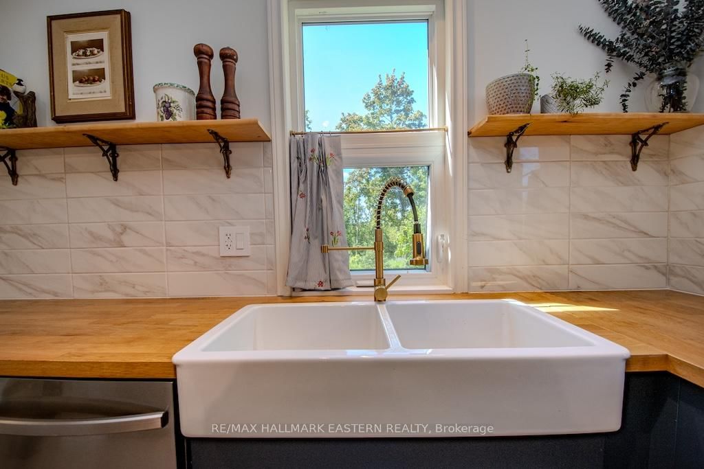 2279 Pigeon Lake Road • Kawartha Lakes, ON photo 14