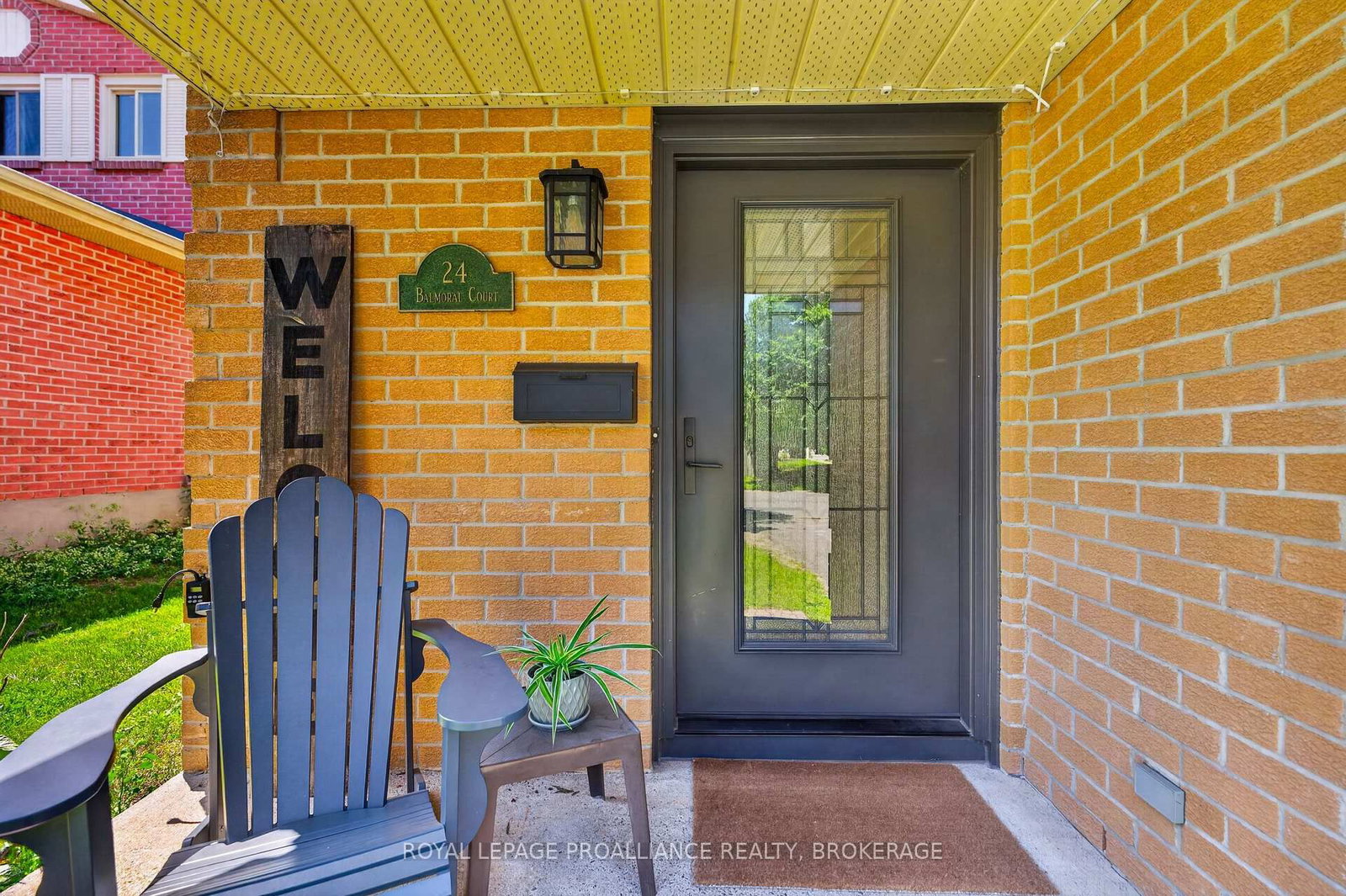 24 Balmoral Court • Kingston, ON photo 3