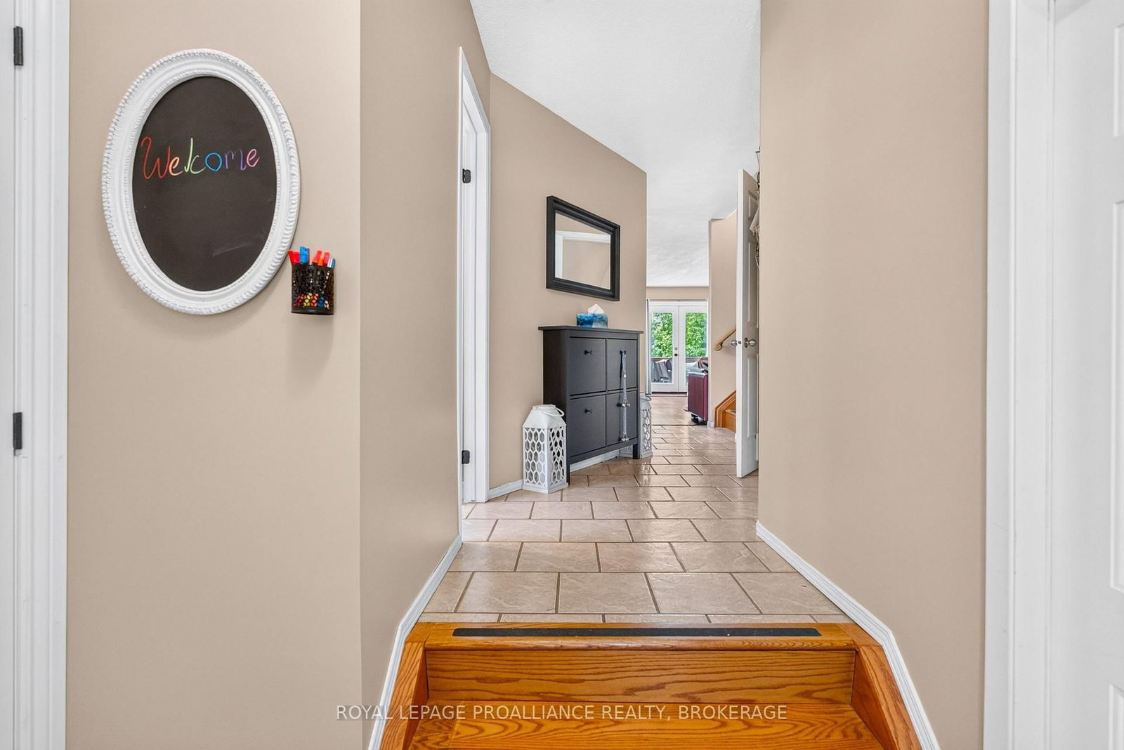 24 Balmoral Court • Kingston, ON photo 5