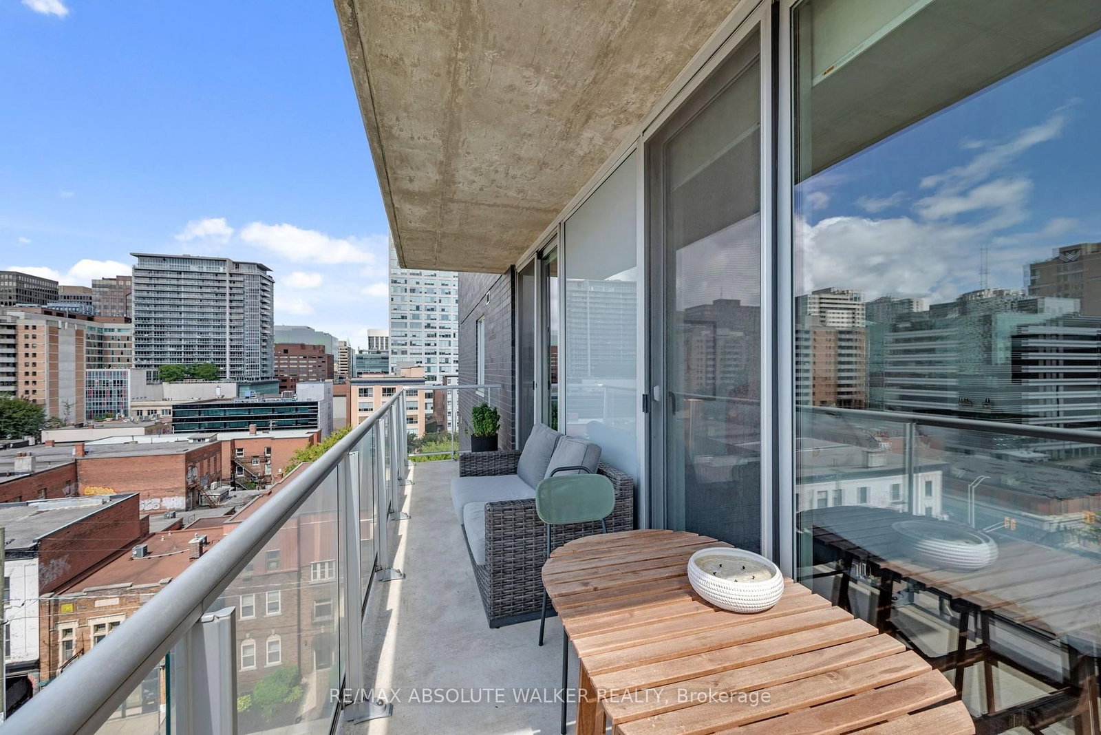 300 Lisgar Street • #810 • Ottawa, ON photo 17