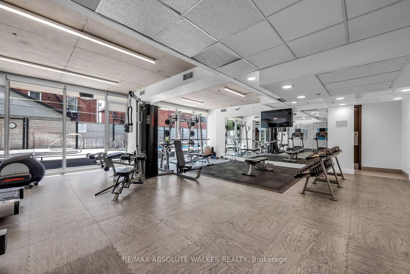 300 Lisgar Street • #810 • Ottawa, ON photo 18
