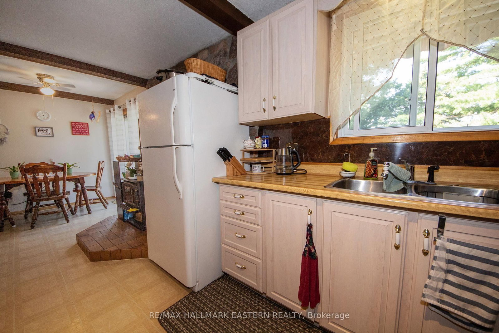 796 Maple Drive • Selwyn, ON photo 10