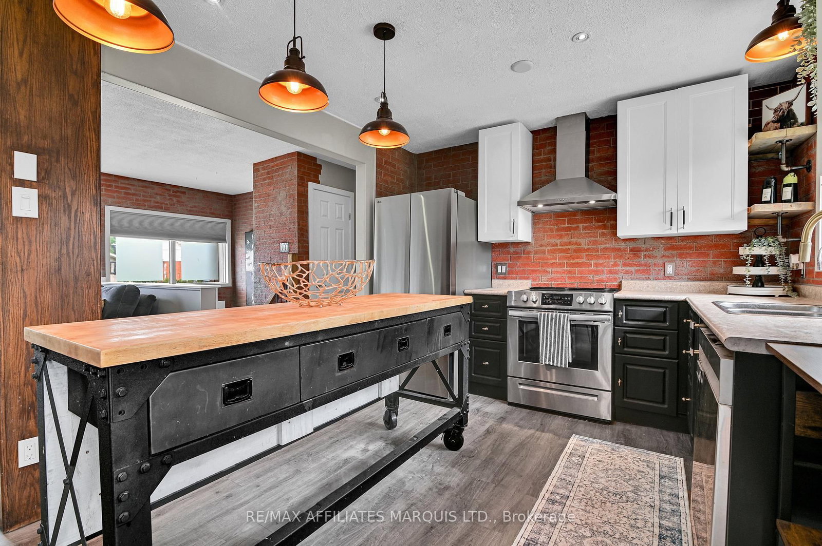 422 HILBERT Avenue • Cornwall, ON photo 12