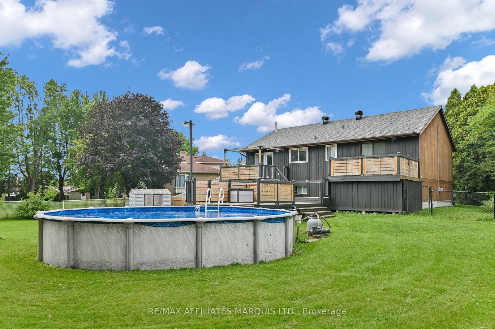 422 HILBERT Avenue • Cornwall, ON photo 31