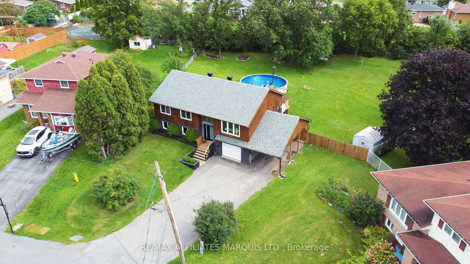 422 HILBERT Avenue • Cornwall, ON photo 38