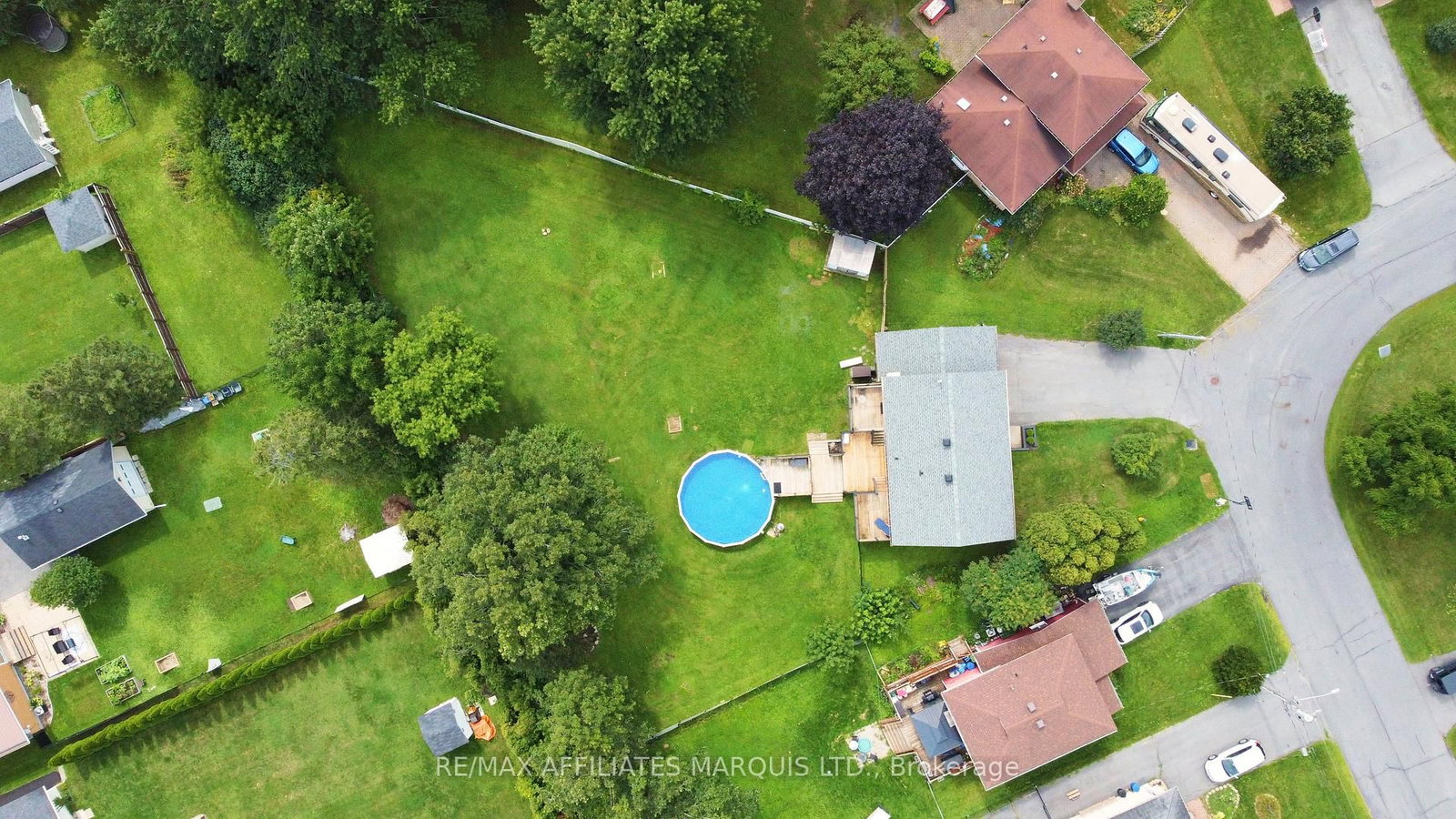 422 HILBERT Avenue • Cornwall, ON photo 43