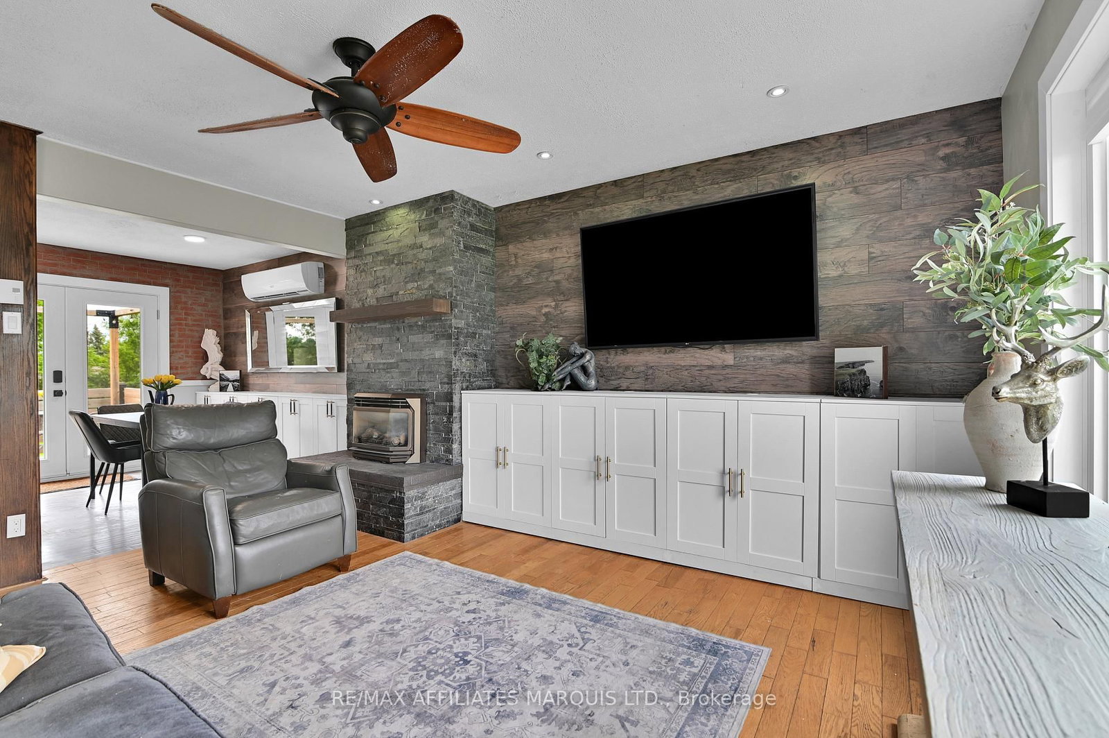 422 HILBERT Avenue • Cornwall, ON photo 6