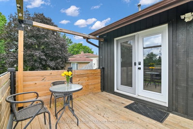 422 HILBERT Avenue • Cornwall, ON photo 8