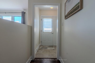 918 COPELAND Street • North Bay, ON photo 2
