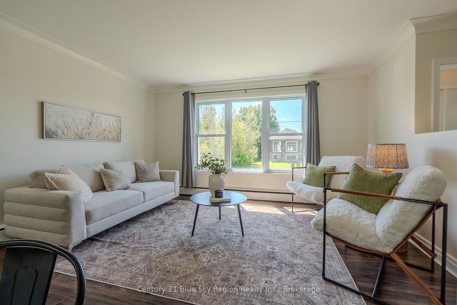 918 COPELAND Street • North Bay, ON photo 4