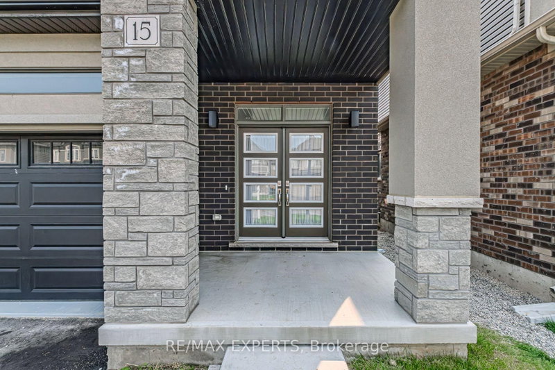 15 Stokes Road