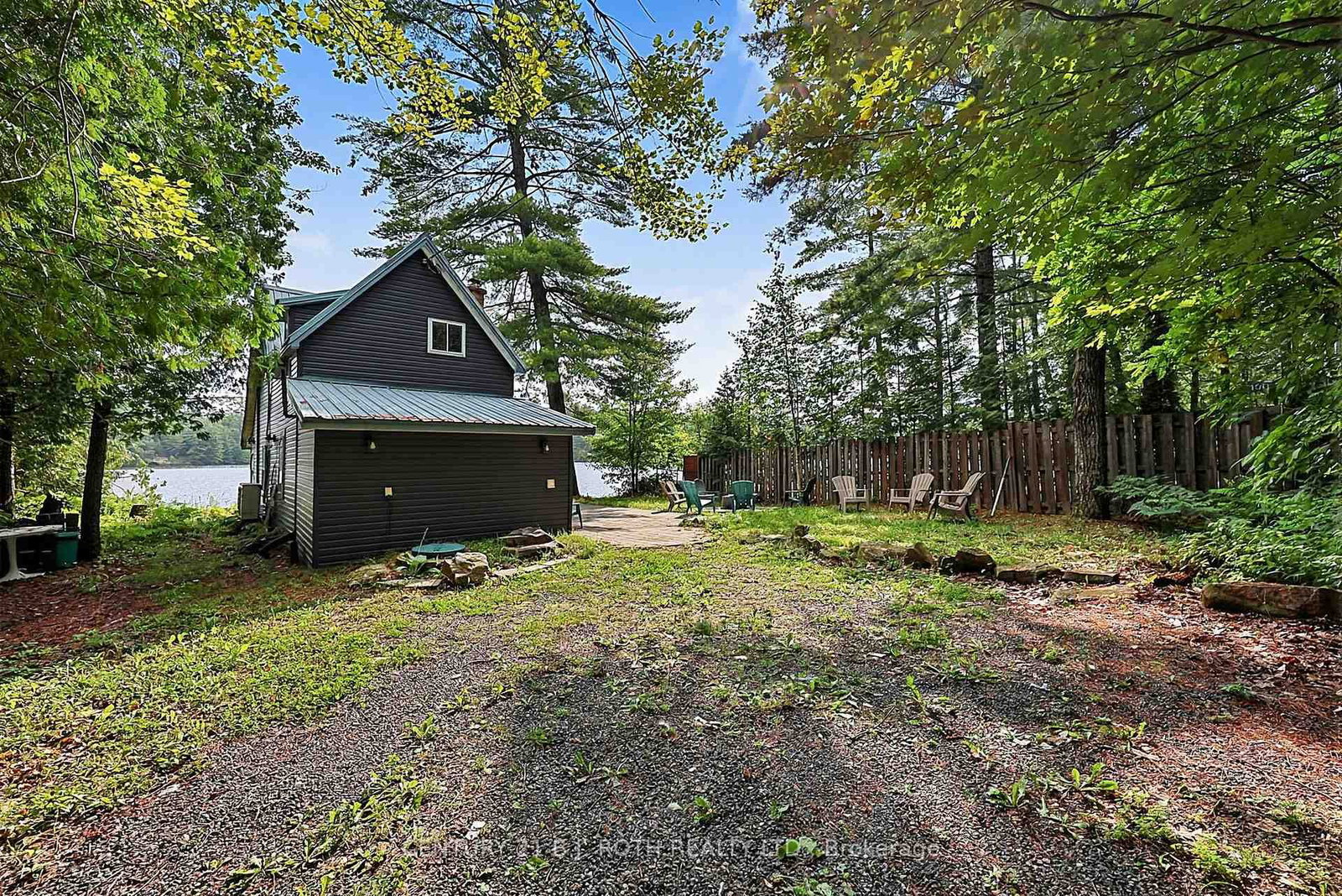 1100 Hewitt Street • Gravenhurst, ON photo 14