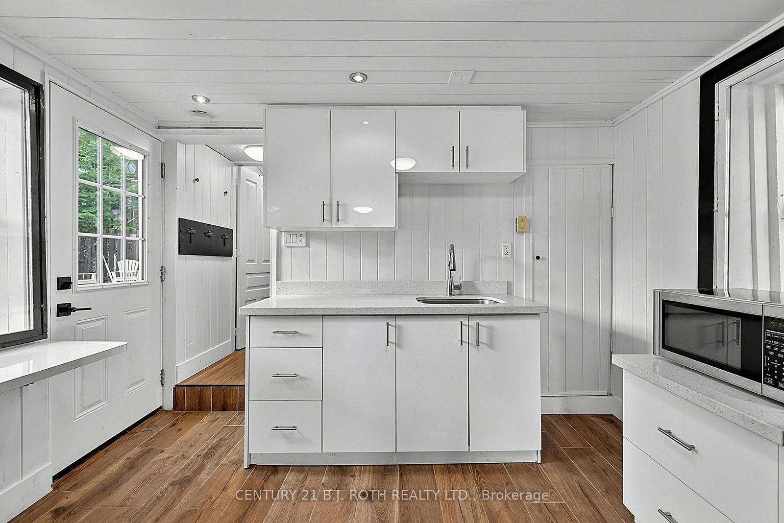 1100 Hewitt Street • Gravenhurst, ON photo 33