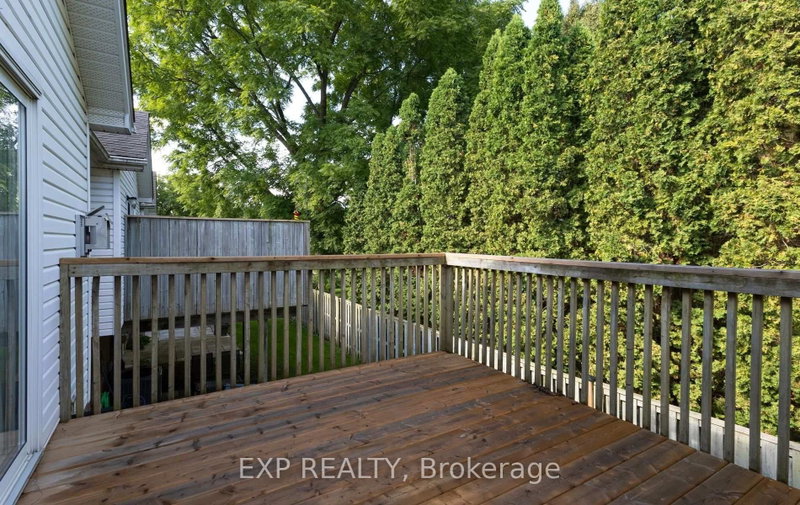 1077 HAMILTON Rd photo 5
