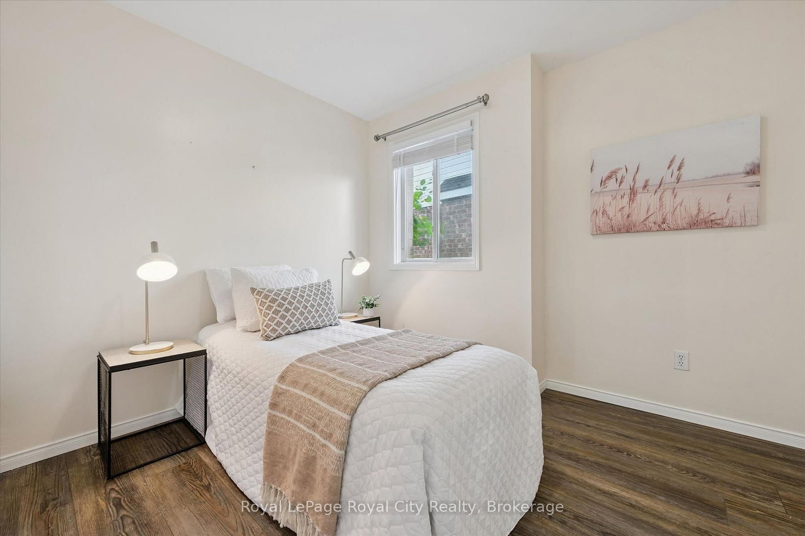 73 Waxwing Crescent • Guelph, ON photo 20