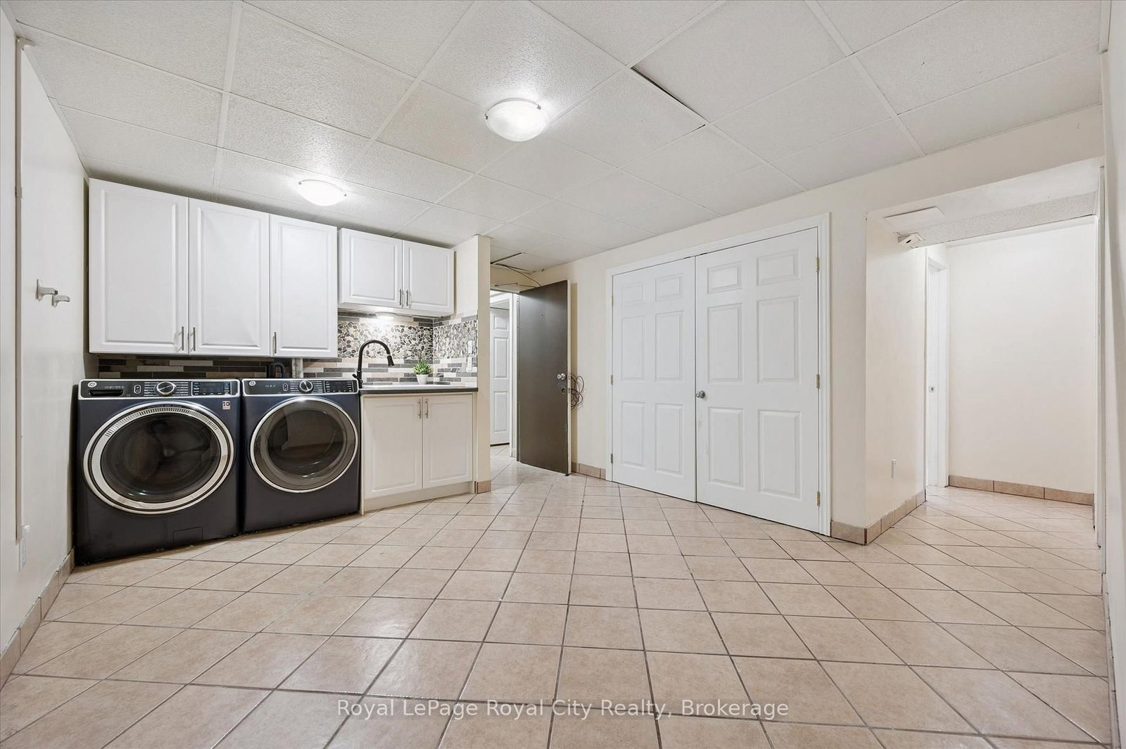 73 Waxwing Crescent • Guelph, ON photo 26