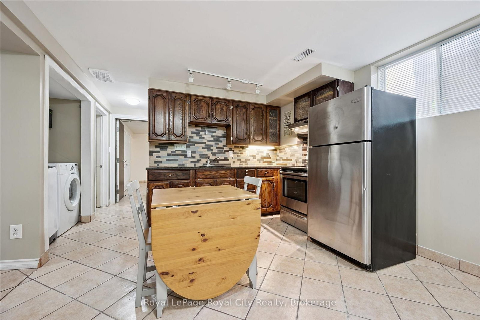 73 Waxwing Crescent • Guelph, ON photo 34