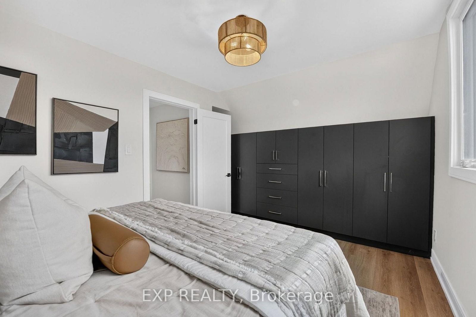 174 London Street N • Hamilton, ON photo 34