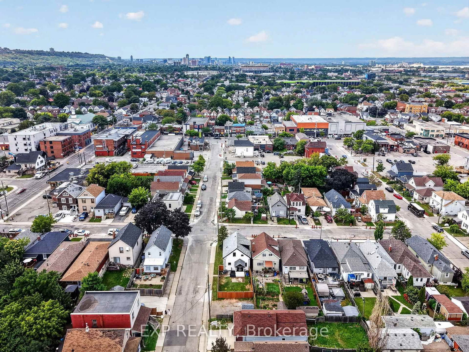 174 London Street N • Hamilton, ON photo 48