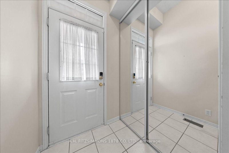 7 Bellflower Private