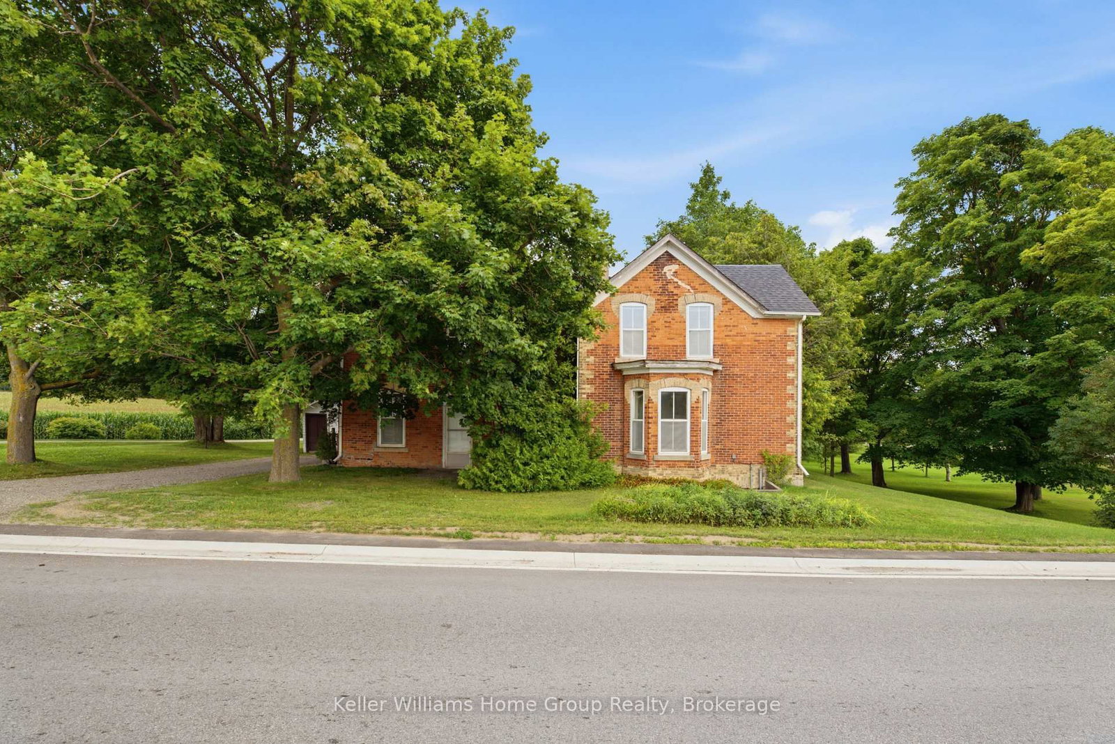 8703 Wellington Rd 18 Road • Centre Wellington, ON photo 3