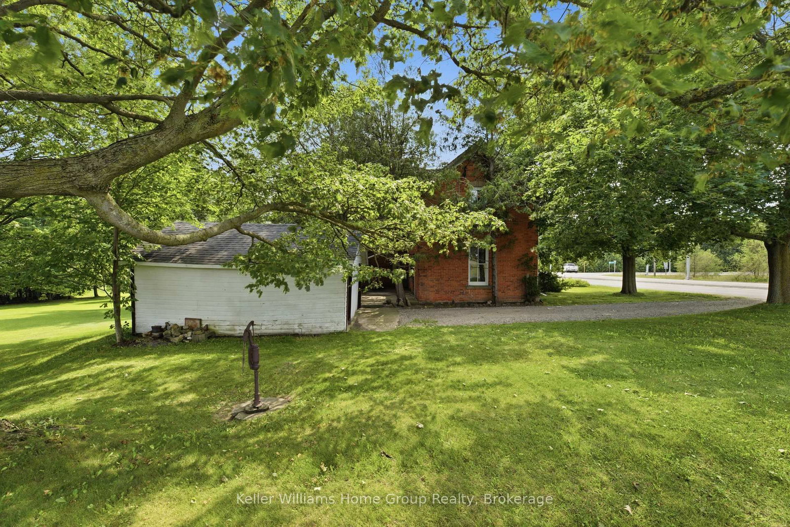 8703 Wellington Rd 18 Road • Centre Wellington, ON photo 48
