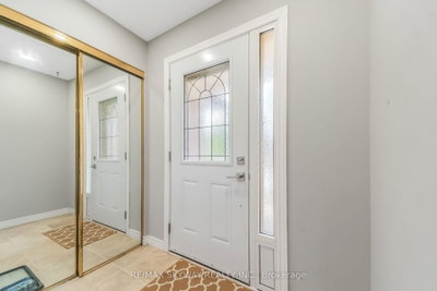 42 Newbury Drive • Kitchener, ON photo 8