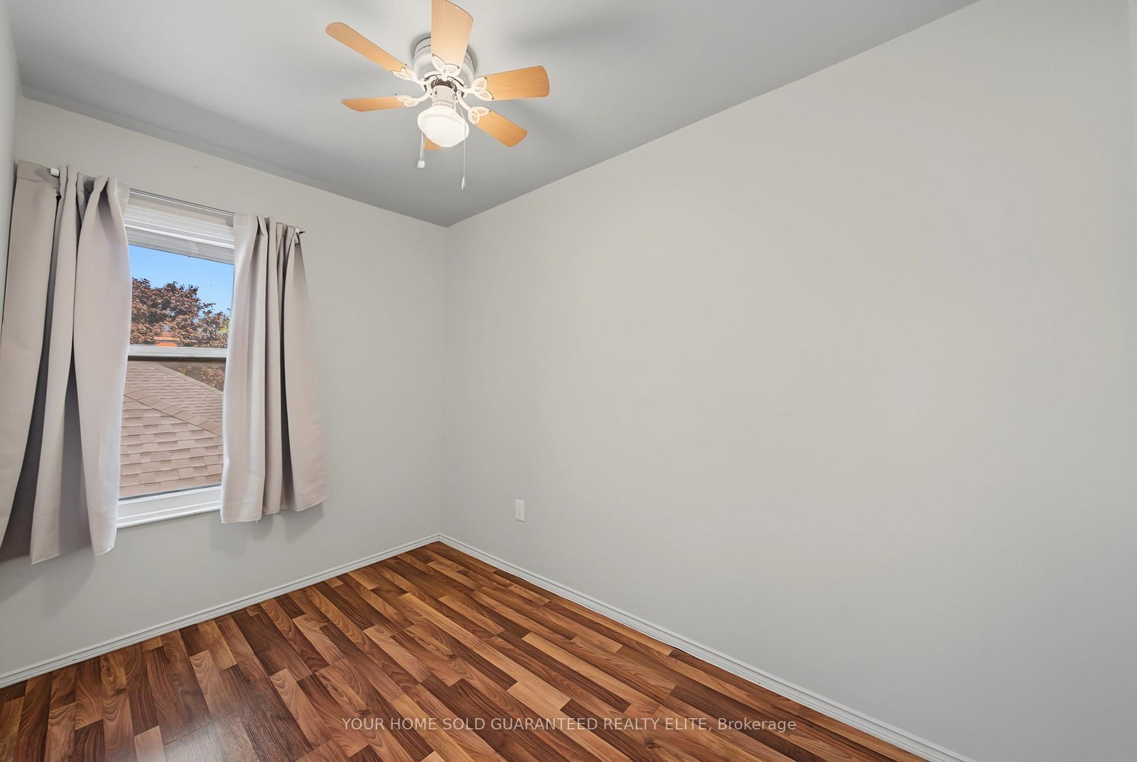 70 Woodland Avenue • St. Catharines, ON photo 15