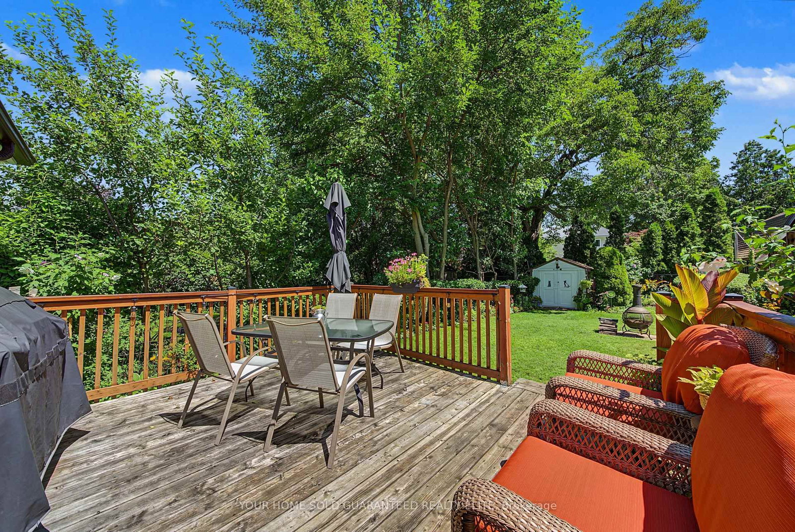 70 Woodland Avenue • St. Catharines, ON photo 16