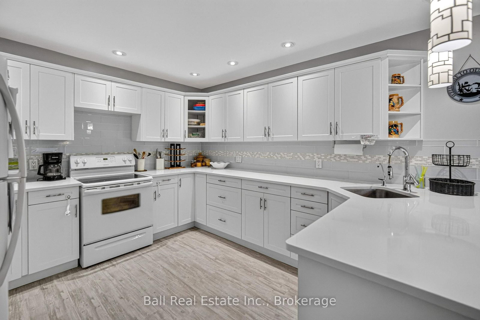 2331 Lakeside Drive • Douro-Dummer, ON photo 11