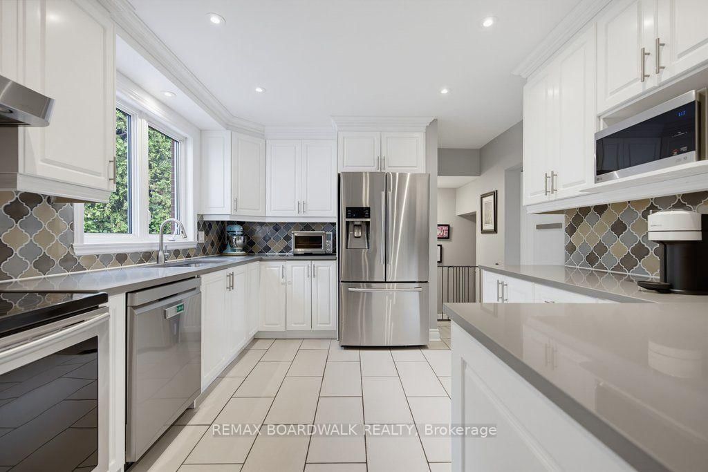 2306 Ryder Street • Ottawa, ON photo 14