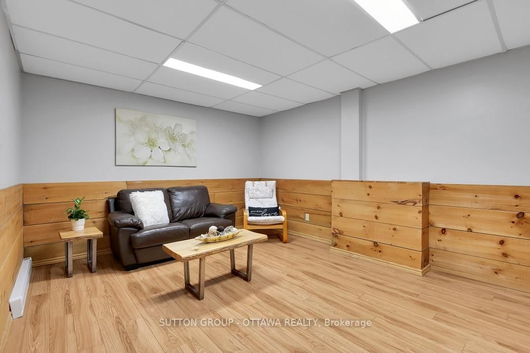 23 Banner Road W • #23F • Ottawa, ON photo 29