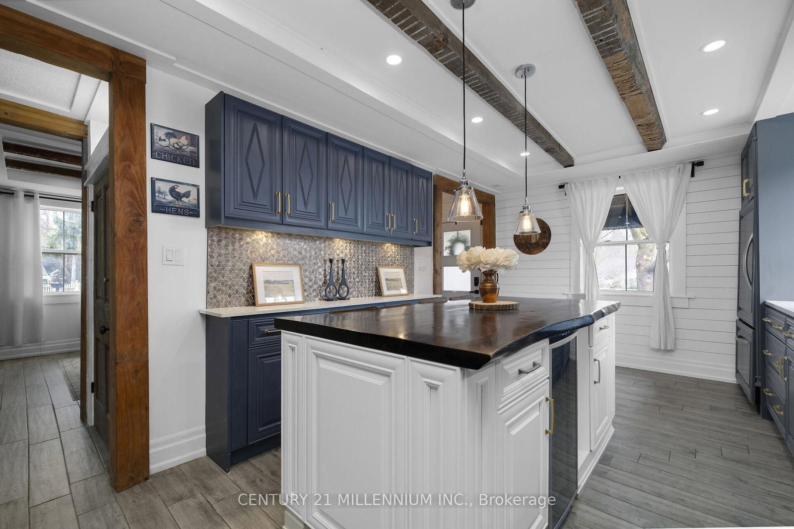 34 Main Street • Erin, ON photo 15