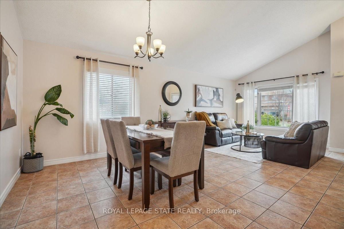 32 Sonoma Lane • Hamilton, ON photo 19