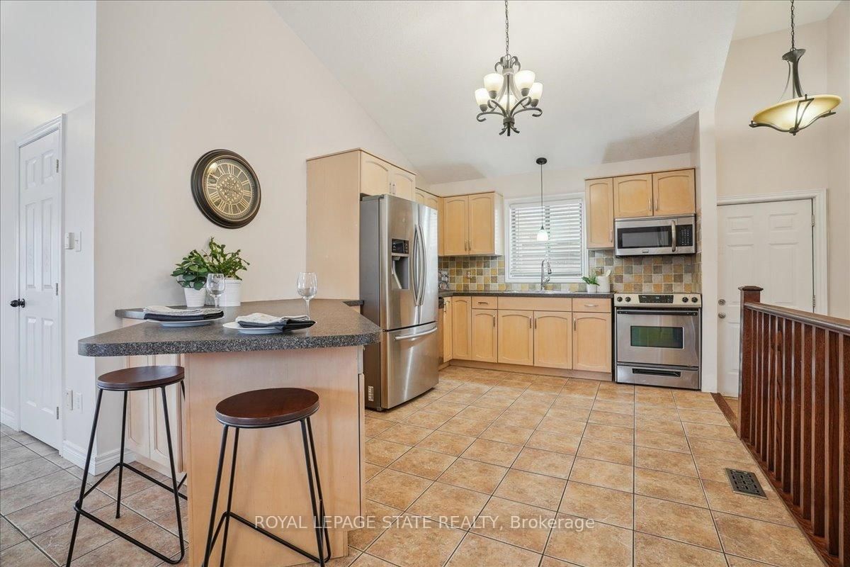 32 Sonoma Lane • Hamilton, ON photo 21