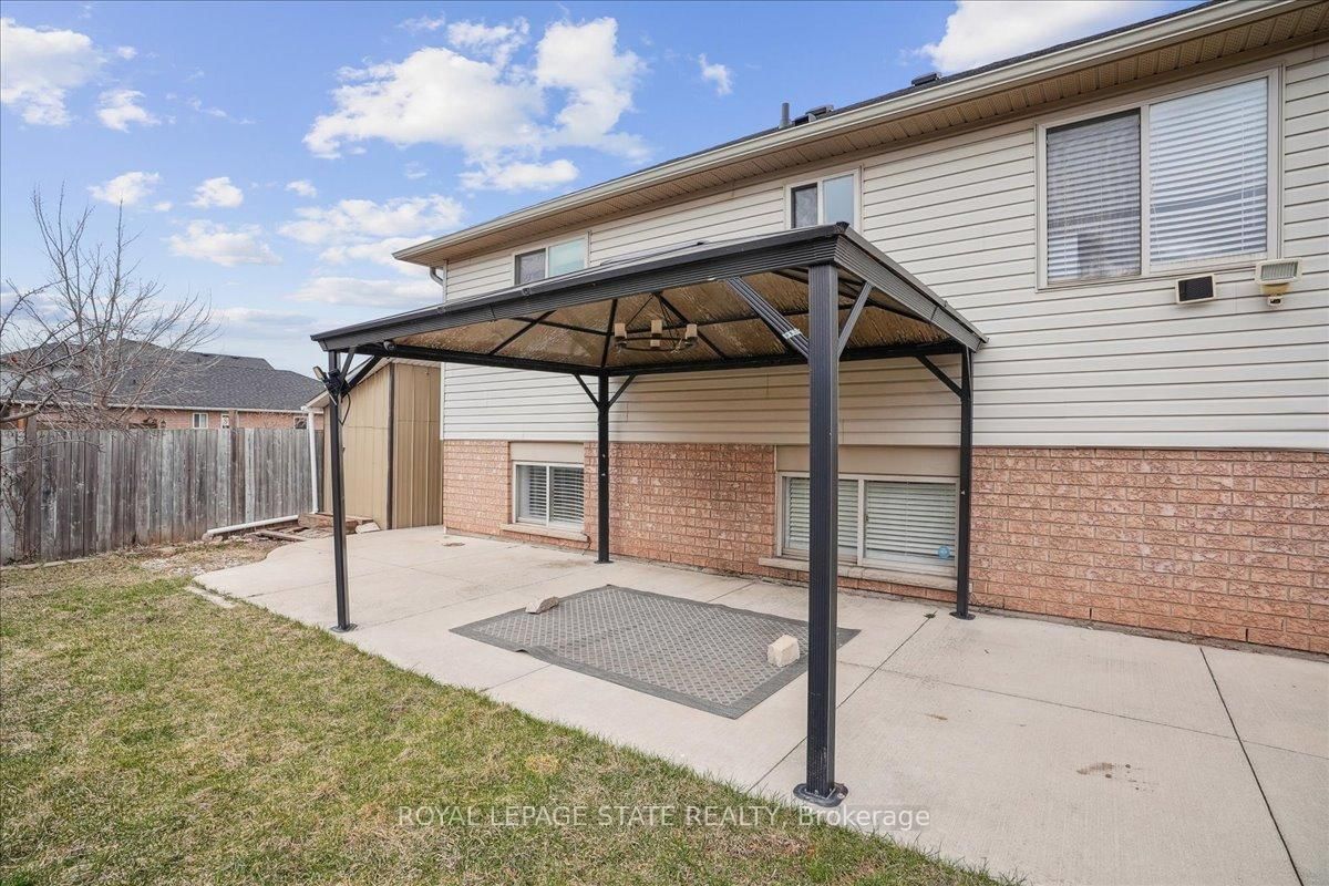 32 Sonoma Lane • Hamilton, ON photo 36