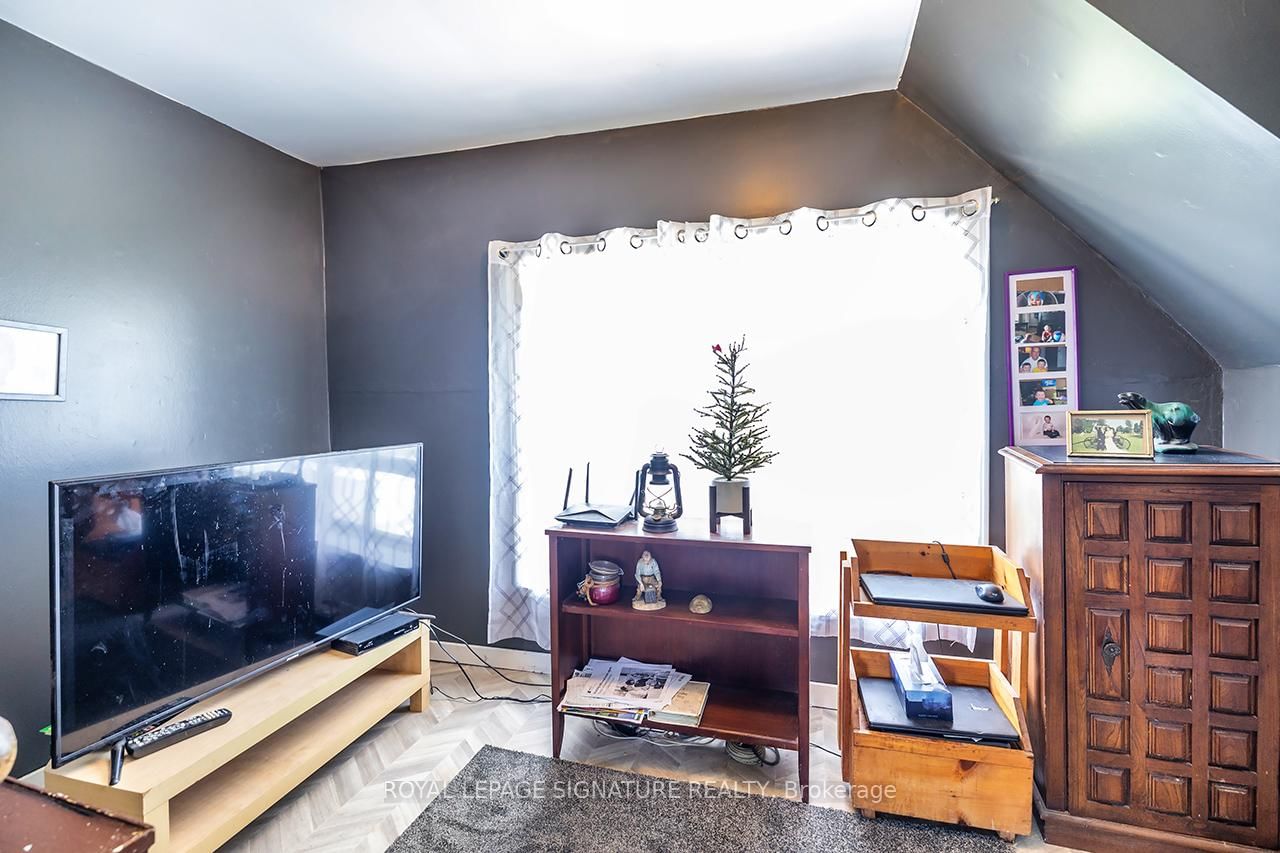1007 Moor Road • Kawartha Lakes, ON photo 27