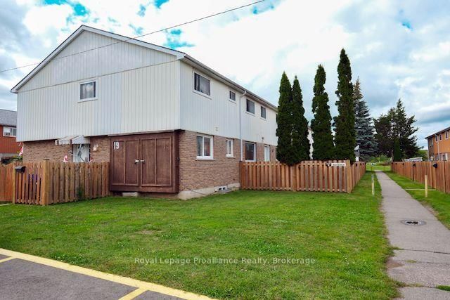 19 Tracey Park Drive • #35 • Belleville, ON photo 31