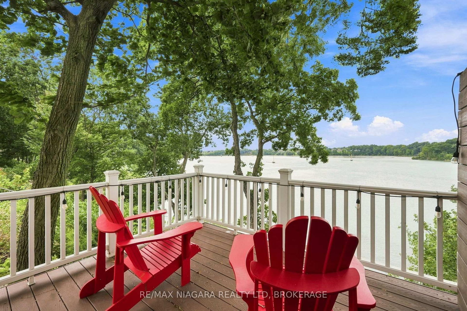 38 Royal Henley Boulevard • St. Catharines, ON photo 33