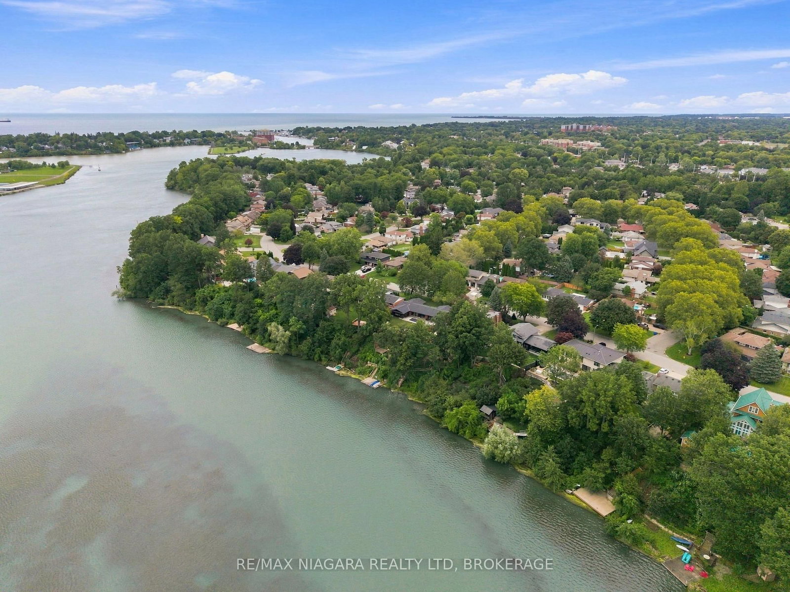 38 Royal Henley Boulevard • St. Catharines, ON photo 41